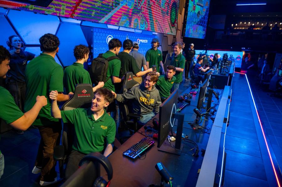 Baylor Esports players celebrate PEC title win